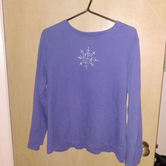 carole reed Tops - 🌟 Carole Reed Purple Long Sleeve Top With Snowflake Size XL 100% Cotton